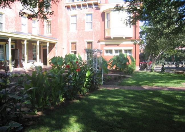 Gardens - Veranda